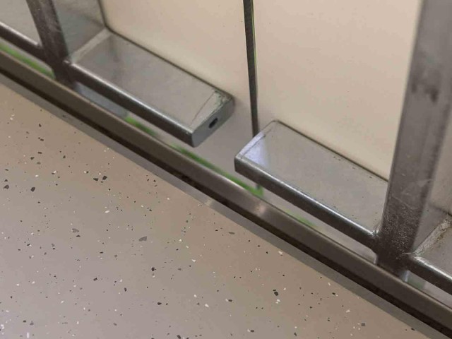 WEG im Eichholz Fertige Balkonoberfläche inklusive rutschhemmender Chipseinstreuung